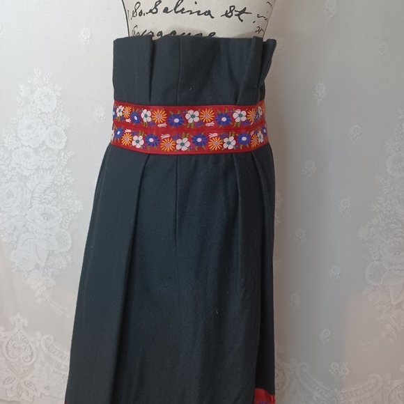 Vintage Handmade Black Red Floral Ribbon Trim Paperbag Waist Midi Folk Skirt L - Picture 7 of 10